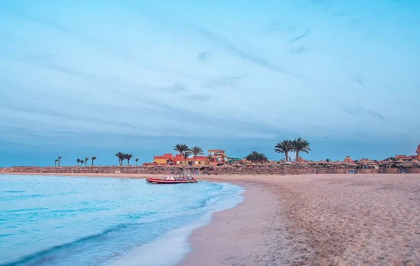 Abu Dabbab Beach Snorkeling & Relaxation Day Trip