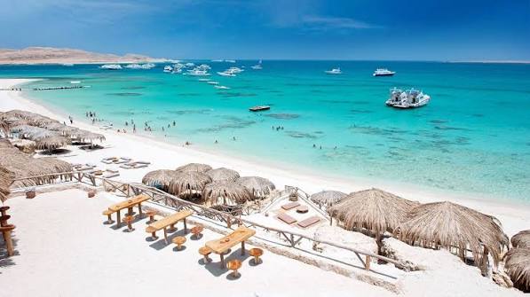 Sahl Hasheesh Beach Day Trip