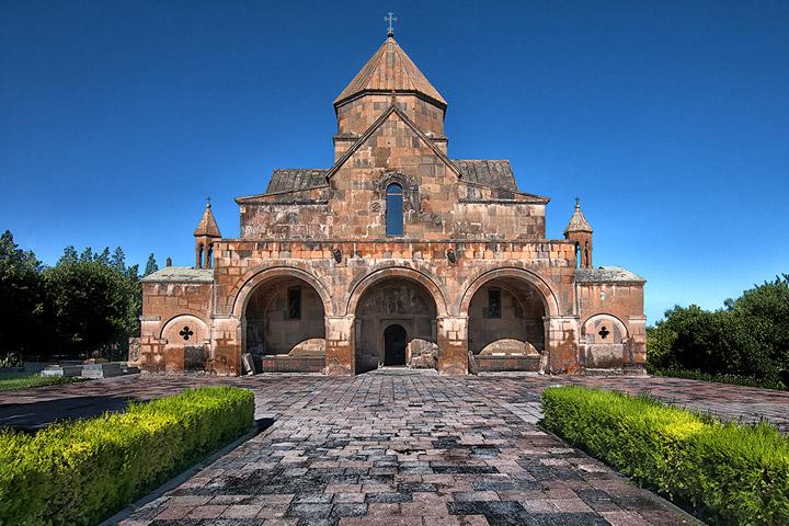 From Yerevan: Etchmiadzin, Zvartnots & Metsamor Tour