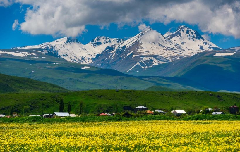 From Yerevan to Gyumri: City tour, Monasteries and Culture